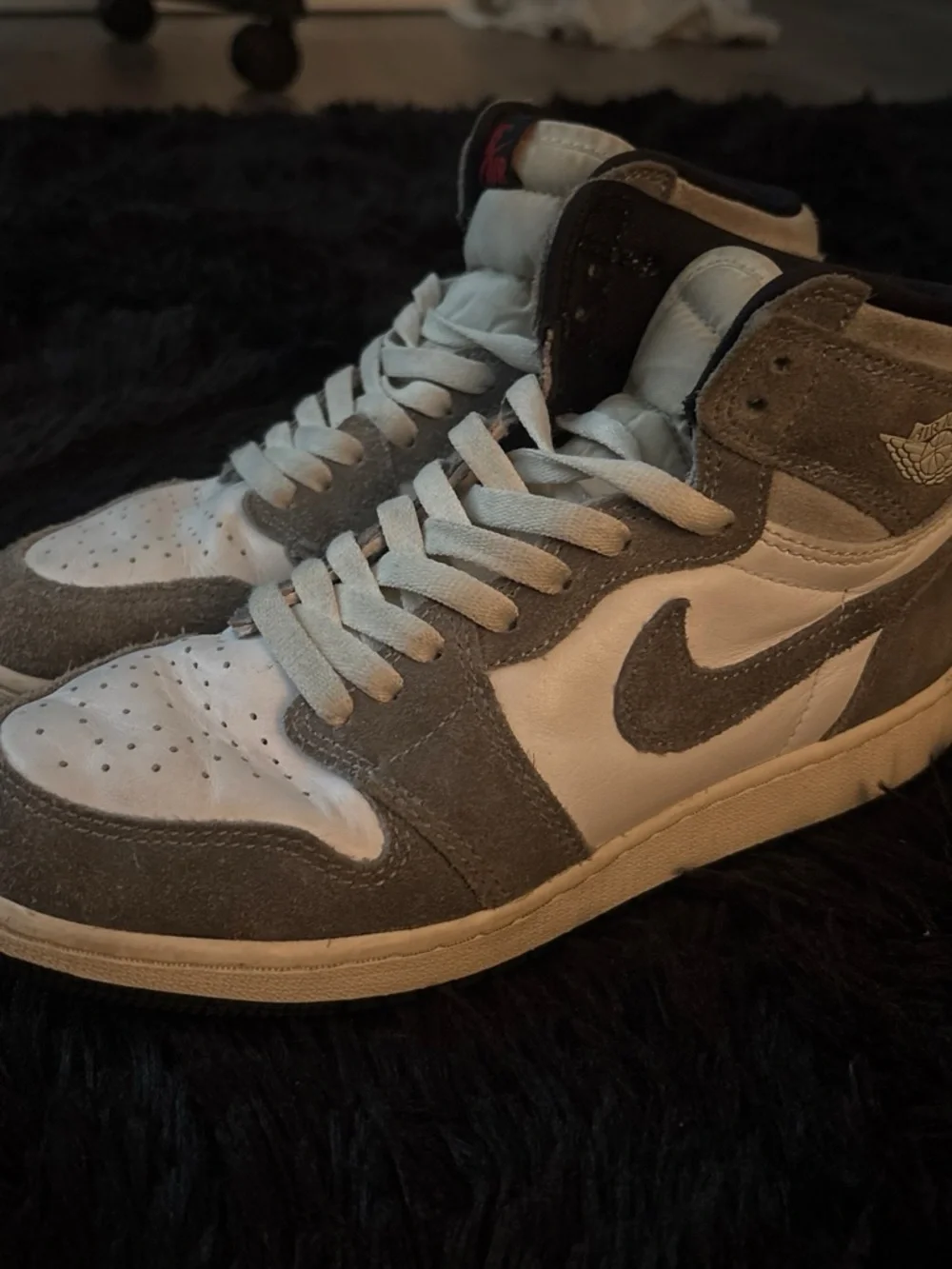 Air Jordan 1’s Grey and White Suede size 6.5